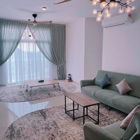 The Halt Putrajaya Apartment ภายนอก รูปภาพ